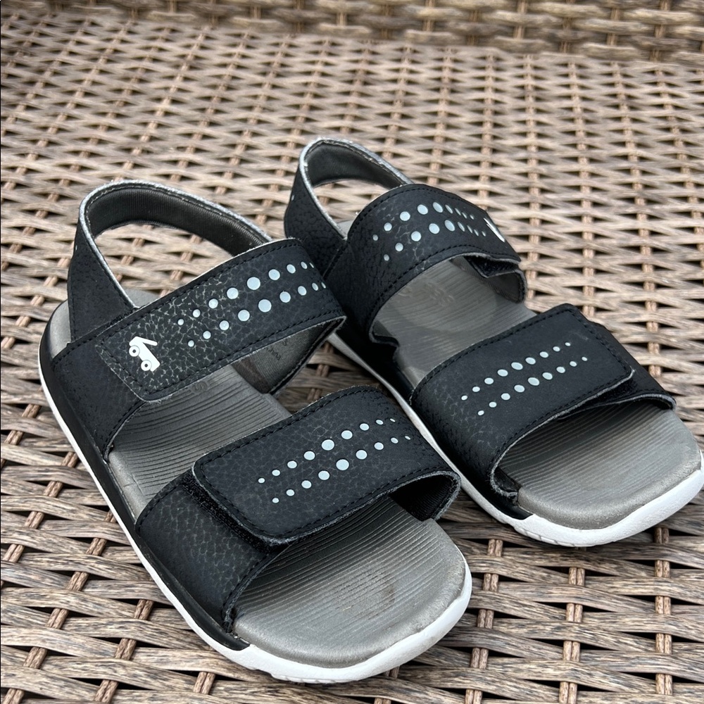See Kai Run Kids Classic Black White Shoes Toddler Boys Size 12 Vacation